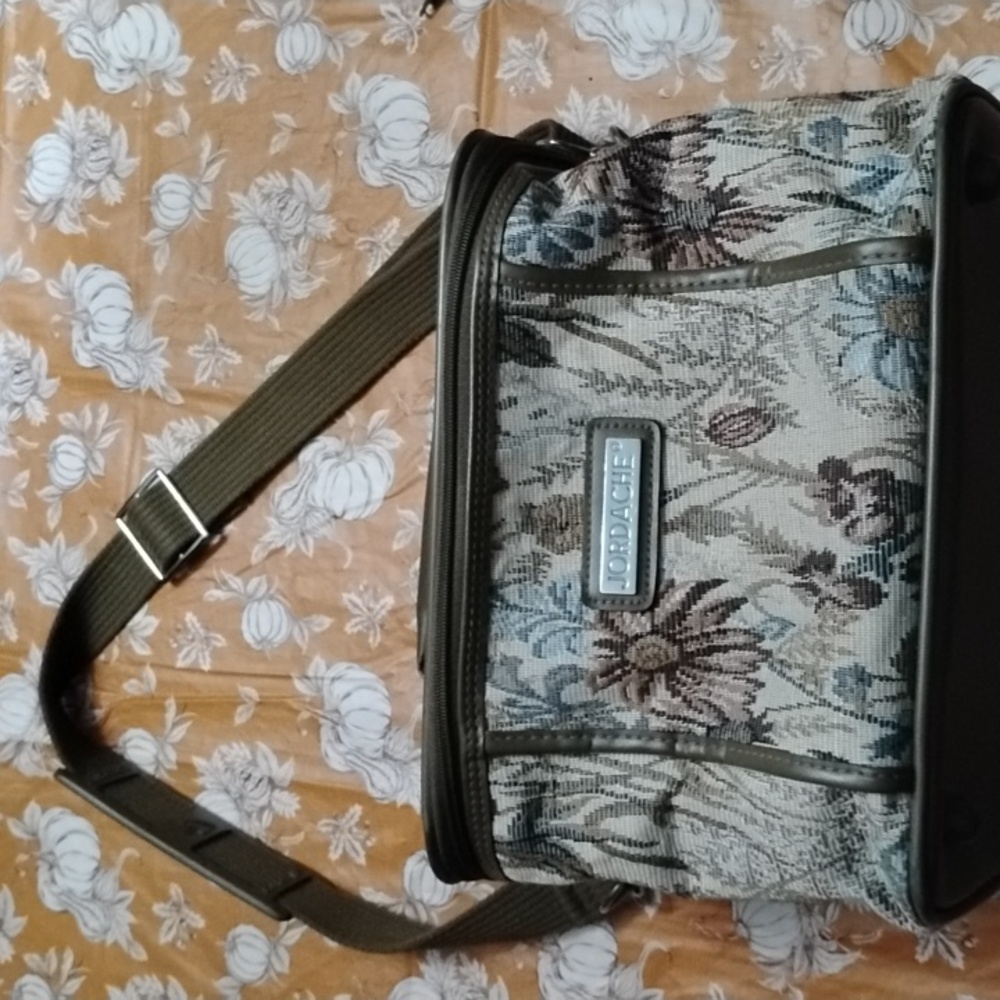 Vintage Jordache Tapestry Makeup Bag Train Case And Smaller Matching Pouch